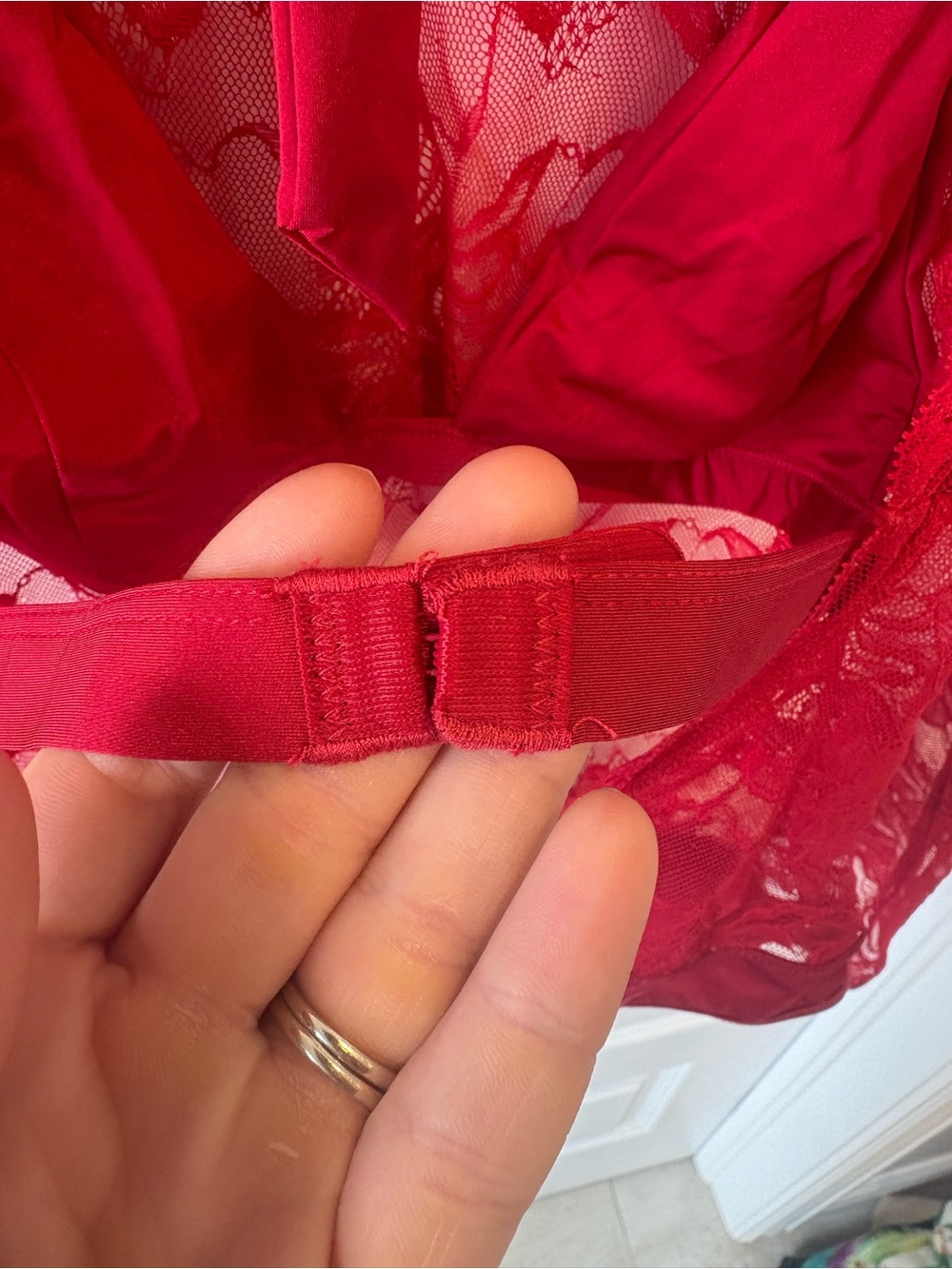 La Vie En Rose Red Lace Sheer Long-Sleeve Bodysuit - Picture 3 of 12